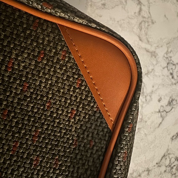 YSL x Remy Martin Clutch - Picture 12 of 14